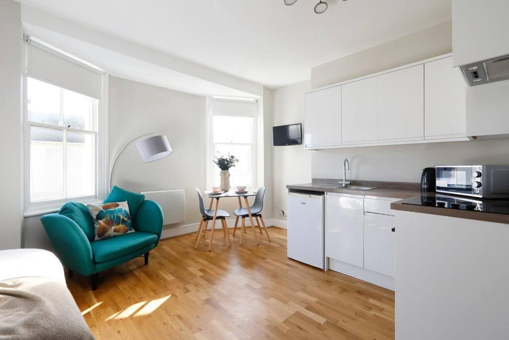Cosy Studio Flat Moments From The Beach, Kemptown Okręg wyborczy Hove Zewnętrze zdjęcie